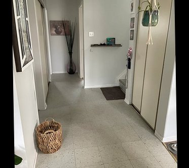 183_corridor_94